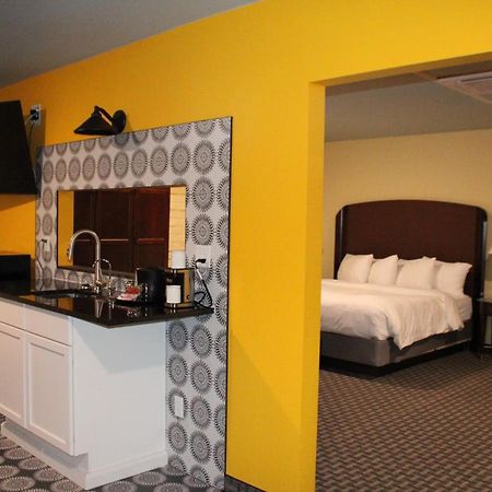 Historic Cow Palace Inn 라마 외부 사진