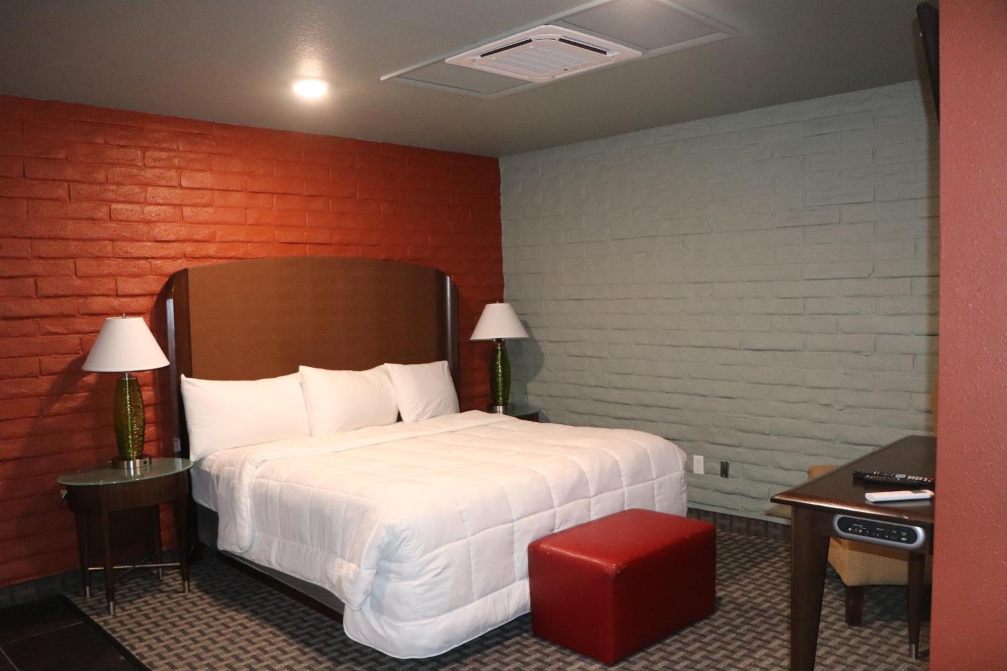 Historic Cow Palace Inn 라마 외부 사진