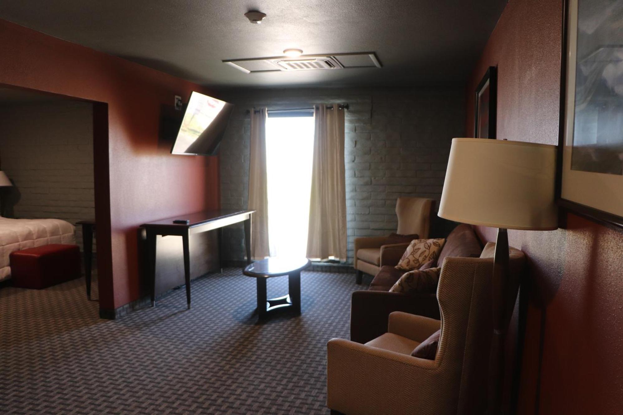 Historic Cow Palace Inn 라마 외부 사진
